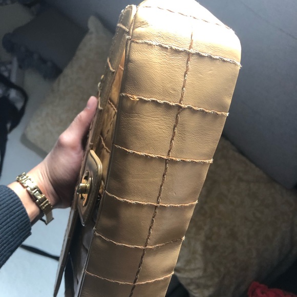 CHANEL SQUARE QUILT FLAP BAG - Picture 7 of 8